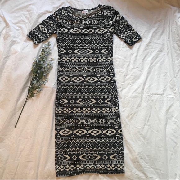 LuLaRoe Dresses & Skirts - 🎈Lularoe Julia Dress Black & White Pattern